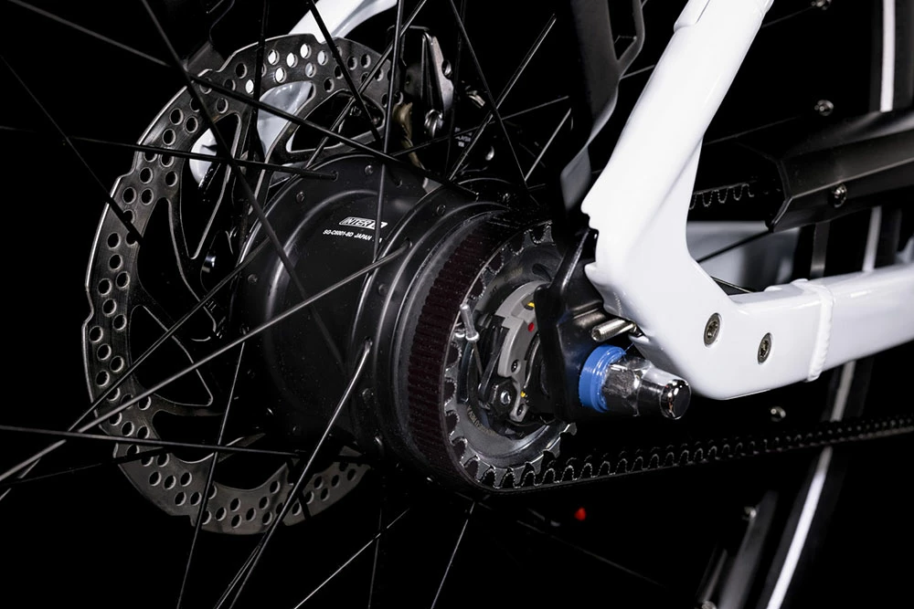 Cube Supreme Hybrid EXC 625 Easy Entry Flashwhite´n´black 3 Cube Supreme Hybrid EXC 625 Easy Entry Flashwhite´n´black – Bild 3