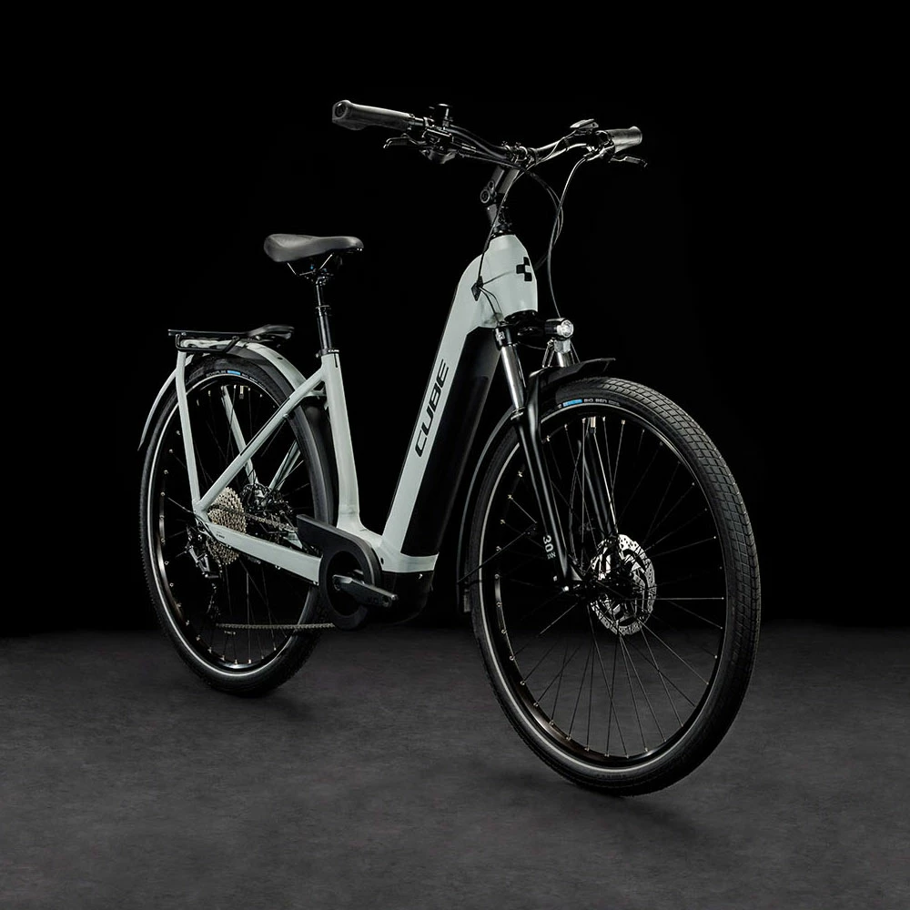 Cube Kathmandu Hybrid ONE 750 Easy Entry Swampgrey´n´black 2 Cube Kathmandu Hybrid ONE 750 Easy Entry Swampgrey´n´black – Bild 2