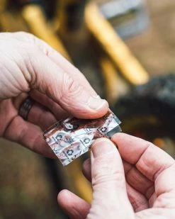 Peaty's Holeshot Tubeless Puncture Plugger Refill Pack -Fahrrad Verkaufsladen PeatysHoleshotTubelessPuncturePluggerRefillPack 3